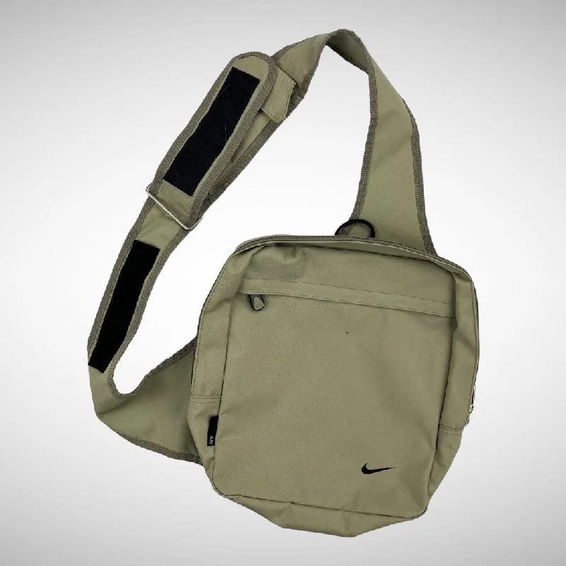 Lightweight And Functional Bags For Travel And Work Nike Square Slingbag (90s)