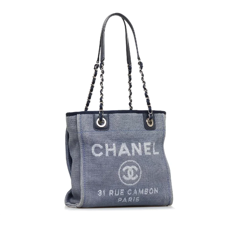 Lightweight And Functional Bags For Travel And Work Chanel Small Deauville Tote (SHG-ZZM16j) Lightweight And Functional Bags For Travel And Work Chanel Small Deauville Tote (SHG-ZZM16j)