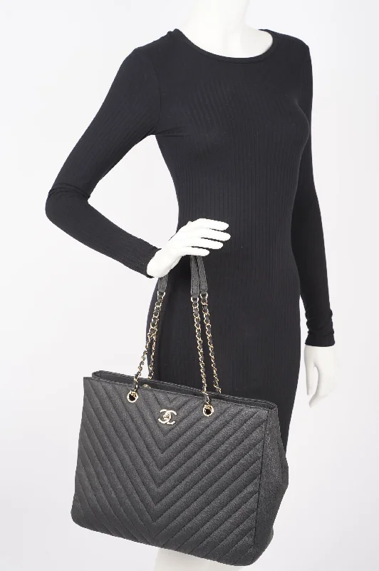 Minimalist Bags For Clean And Modern Aesthetics Chanel Womens Lambskin Classic Chevron Timeless Tote Black Minimalist Bags For Clean And Modern Aesthetics Chanel Womens Lambskin Classic Chevron Timeless Tote Black