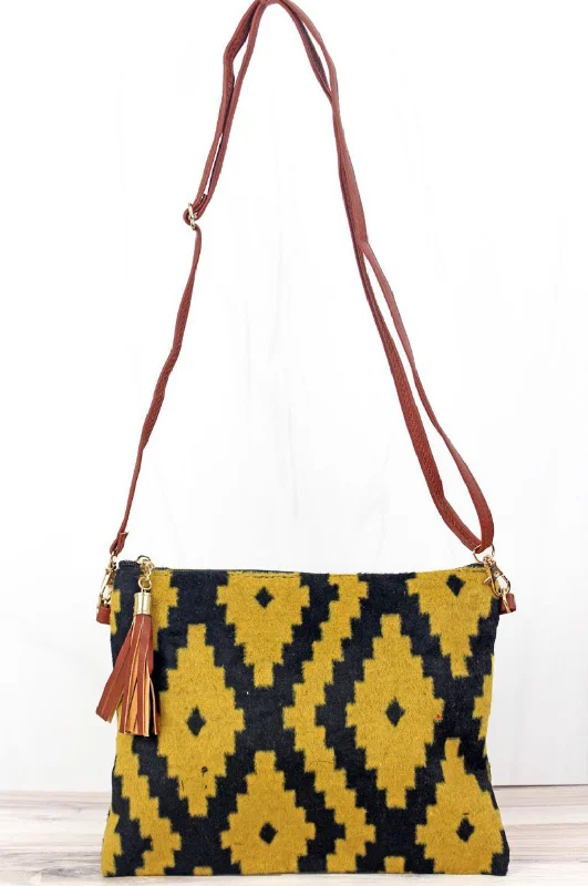 Seasonal Clearance Bags For Summer Mustard & Black Tassel Western Crossbody Clutch Bag Seasonal Clearance Bags For Summer Mustard & Black Tassel Western Crossbody Clutch Bag