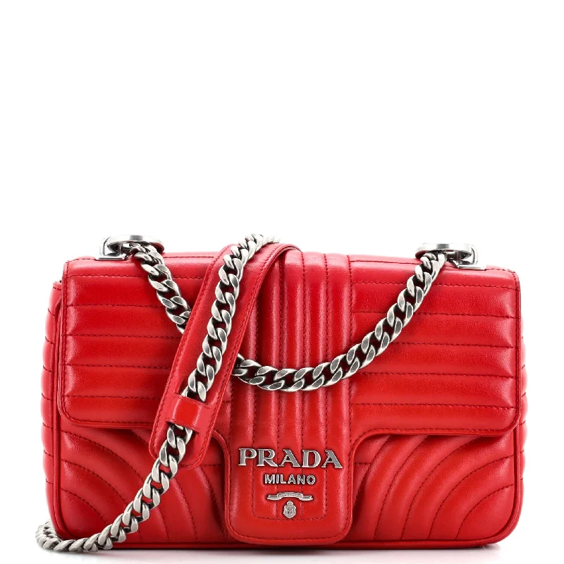 Affordable Bags For Budget Shoppers Chain Flap Shoulder Bag Diagramme Quilted Leather Medium Affordable Bags For Budget Shoppers Chain Flap Shoulder Bag Diagramme Quilted Leather Medium
